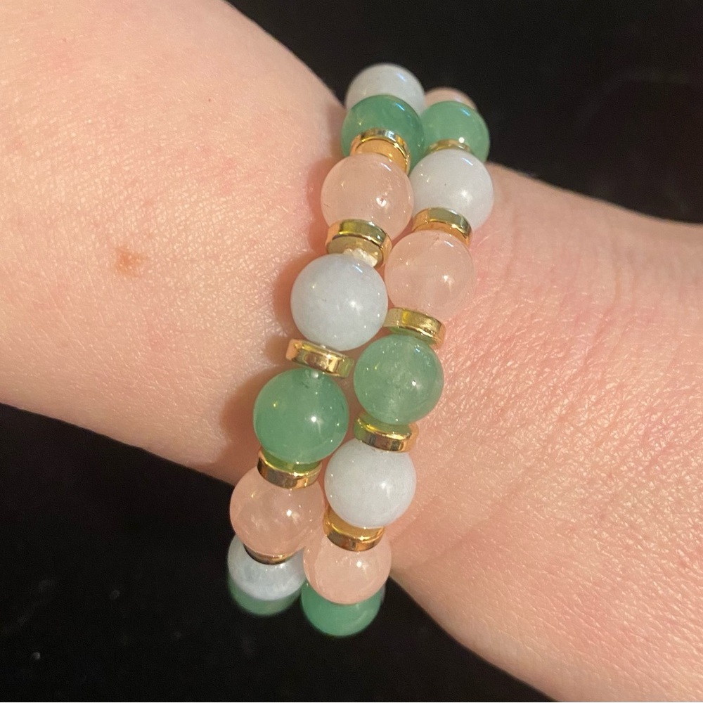 Elegant Rose Quartz and Aventurine Beaded Bracelet